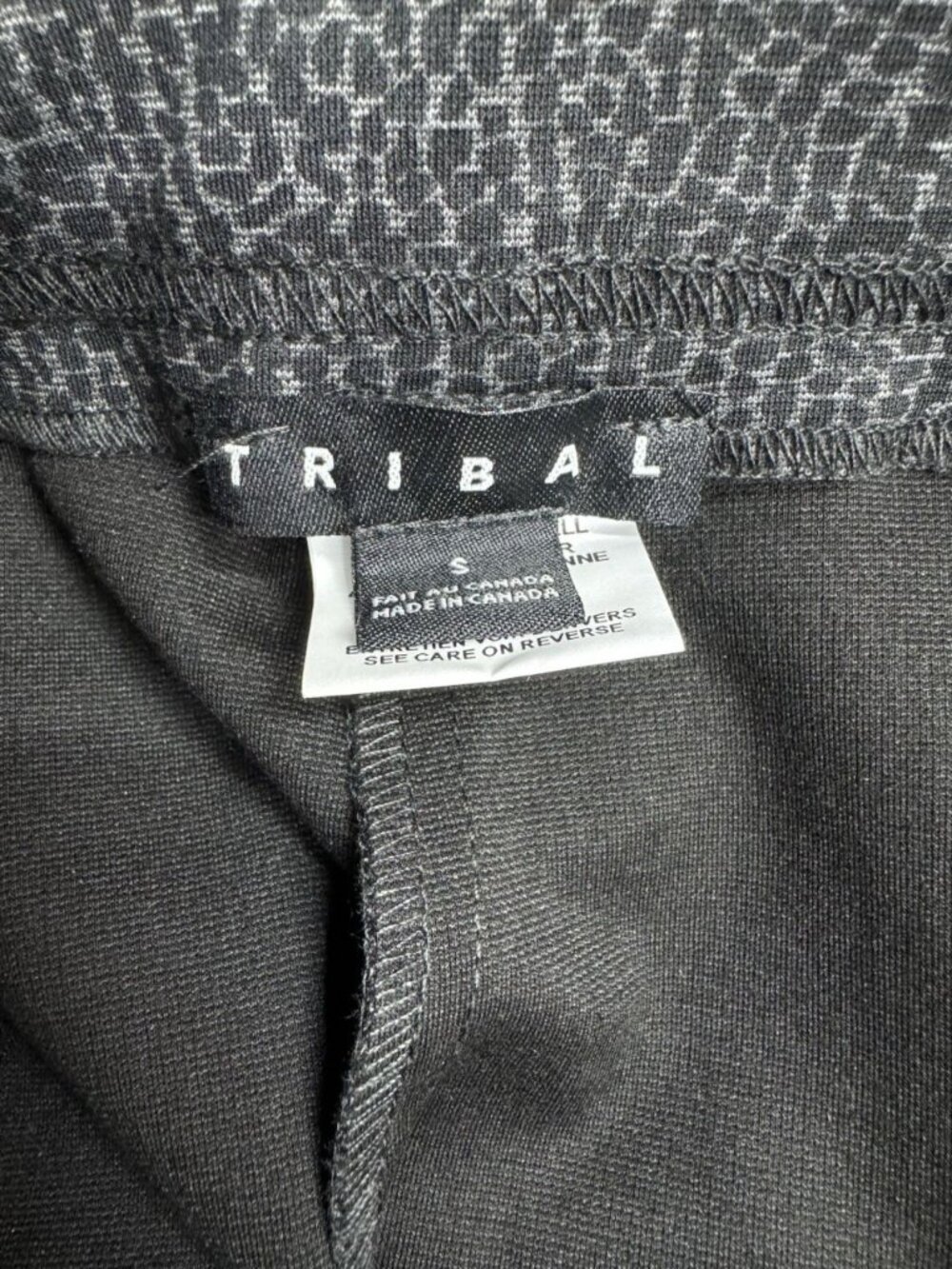 Tribal Brand Pull On Pants Leggings Womens Small Gray Abstract Mid Rise NEW - Picture 3 of 9